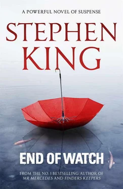 Stephen King End of Watch обложка книги