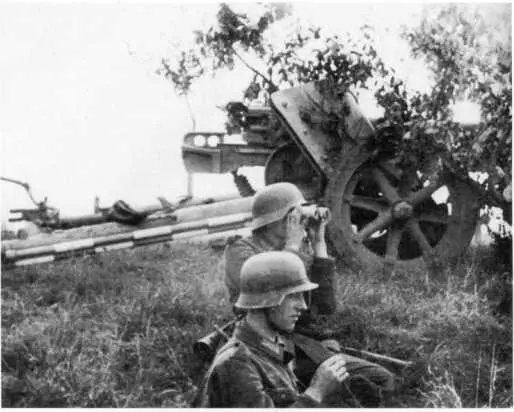 75мм противотанковое орудие Pak 50 на огневой позиции Франция сентябрь 1944 - фото 58