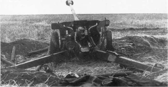 762мм противотанковая пушка Pak 36 r брошенная на огневой позиции 2й - фото 63