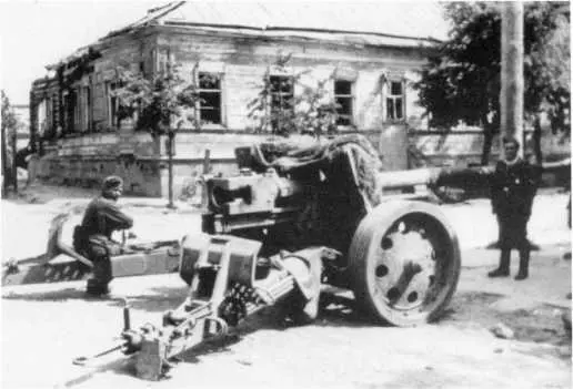 88мм противотанковое орудие Pak 4341 на улице Орла Июль 1943 года Вероятно - фото 83