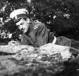 Двоюродный брат Набокова Юрий Рауш фон Траубенберг 1917 г за два года до - фото 8