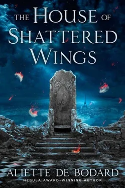 Aliette de Bodard The House of Shattered Wings обложка книги