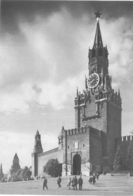 Спасская башня Кремля Пьетро Антонио Солари 1491 Б Огурцов 1628 Алевиз - фото 11