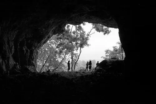 Then I heard the laughter The girls stood at the caves mouth profiles - фото 31