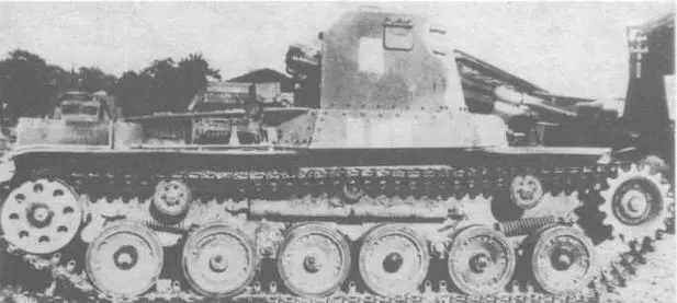 Самоходная пушка Хони II Выпущенная в 1945 году на шасси Чиха 155мм - фото 32