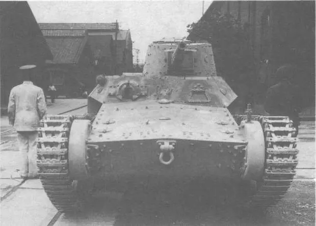 Установка дымовых гранатометов на крыше башни А в 1940 году появилась - фото 5