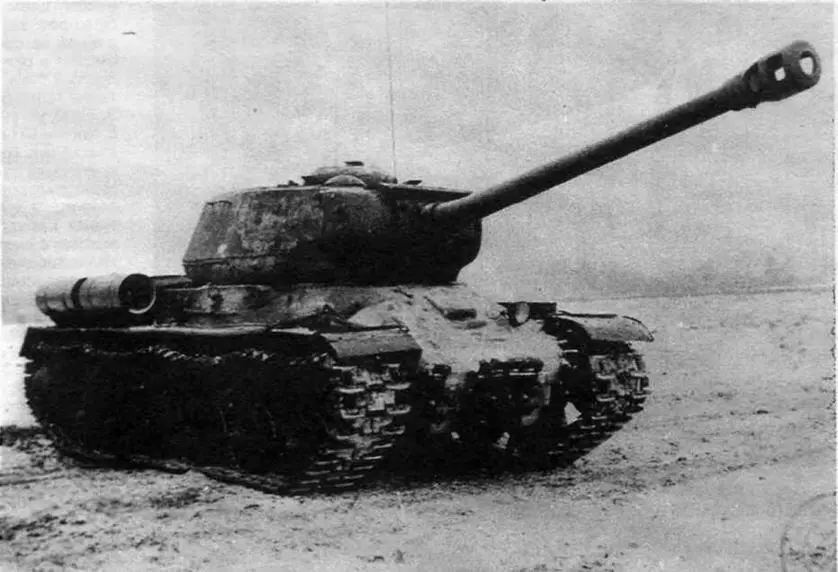 ИС2 поздних выпусков 1944 года с измененной носовой частью корпуса и - фото 25