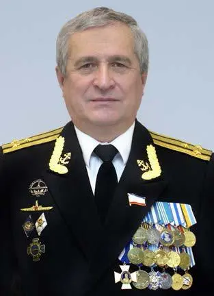 Трехтомник Черноморский Подплав 1907 2014 ветерана подводника - фото 14