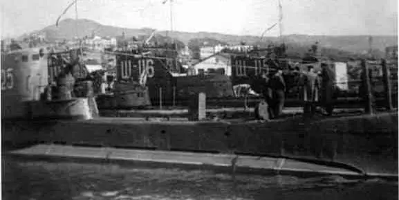 Подводные лодки Щ125 Щ114 Щ116 и Щ115 Владивосток 1943 год Подводная - фото 42