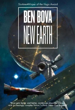 Ben Bova New Earth обложка книги