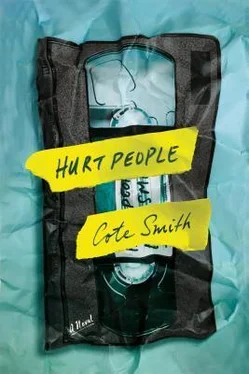 Cote Smith Hurt People обложка книги