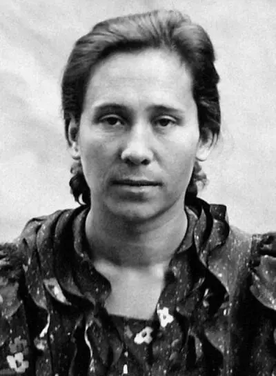 Жена Круглова СН Таисия Дмитриевна 1940 год Заместитель наркома внутренних - фото 17