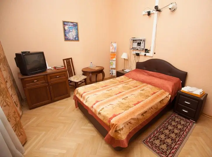 Палата Центра медицины сна санатория Барвиха Перед сном на пациента - фото 19