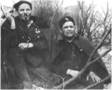 Слева СА Ковпак 18871967 А как же Ковпак Федоров и прочие Здесь мы - фото 58