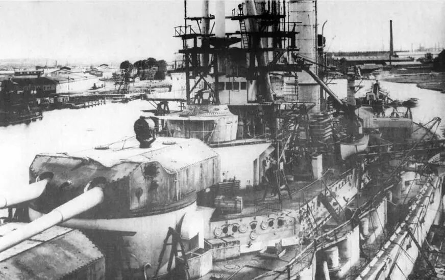 Баден на достройке 1916 г Баерн в 1916 г - фото 71