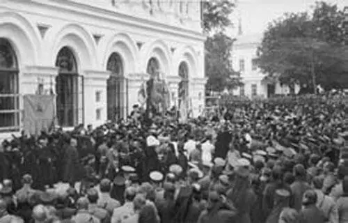 Погребение П А Столыпина у Трапезной церкви в КиевоПечерской Лавре 9 - фото 43