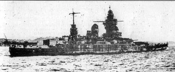 Сверху вниз Страсбург после вступления в строй 1939 год Страсбург во - фото 20