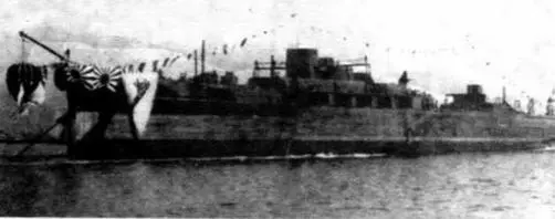 Линейный корабль Исе во время спуска на воду 12 ноября 1916 г Модернизации - фото 45