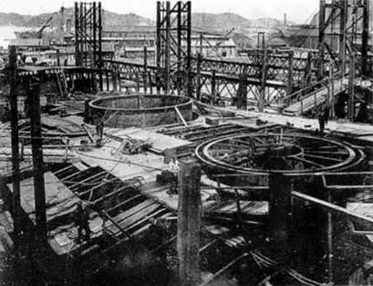 Линейный корабль Ямаширо во время постройки в 19141915 гг - фото 86