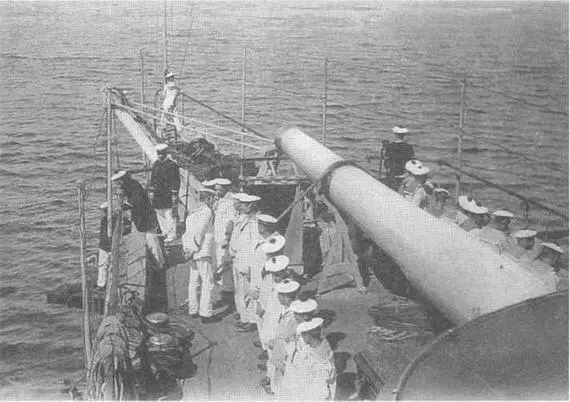 На баке и юте Шарль Мартель 1900е гг В датированной 3 октября записке - фото 47