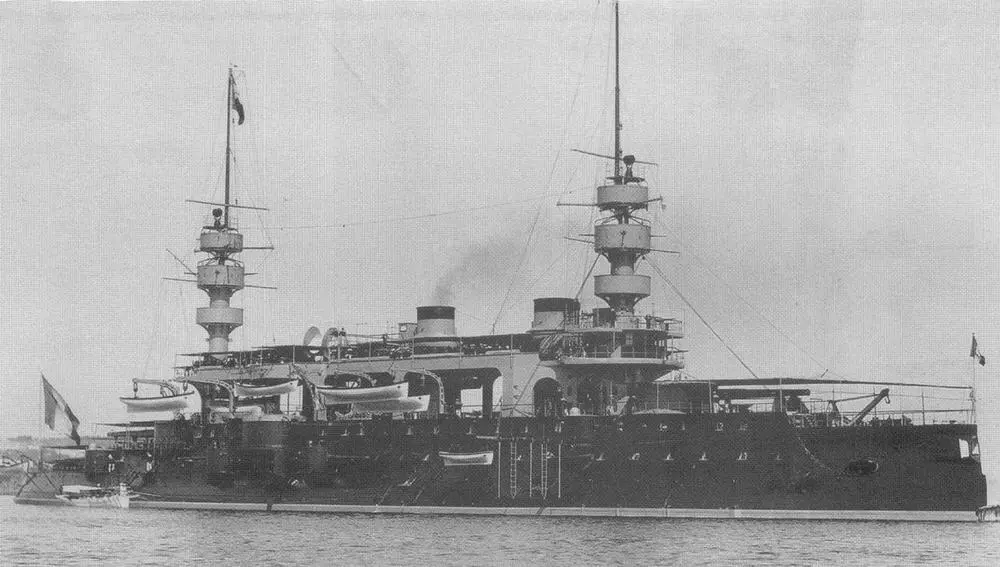 Броненосец Шарль Мартель 1898 г Шарль Мартель в 1900 г - фото 85