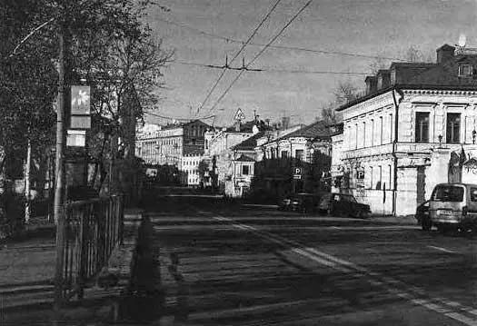 Рис 113 Улица Солянка Вид с Куликова поля со стороны войск Мамая - фото 13