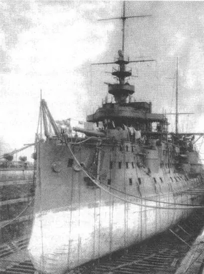 Карно в доке Шербур 1912 г 1911 год Ко времени больших маневров стали - фото 34