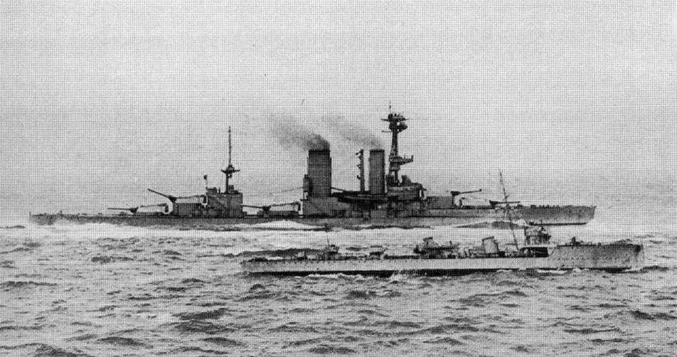 Канада в 1918 г два фото вверху и в Портсмуте в последние дни войны в 1918 - фото 85