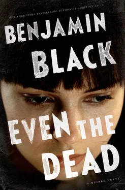 Benjamin Black Even the Dead обложка книги