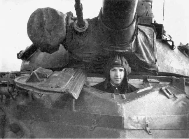 103 Механикводитель 49го отдельного танкового батальона старший сержант Е - фото 106