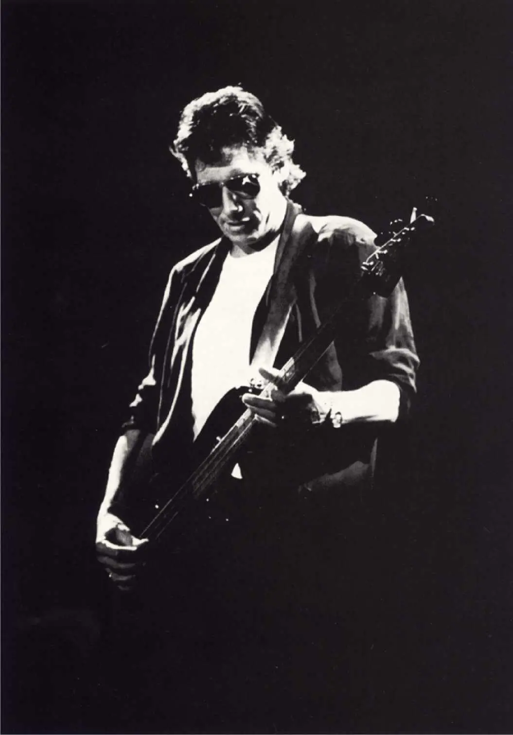 Роджер Уотерс выступает на сольном концерте Radio KAOS 1987 Рик Райт явно - фото 67