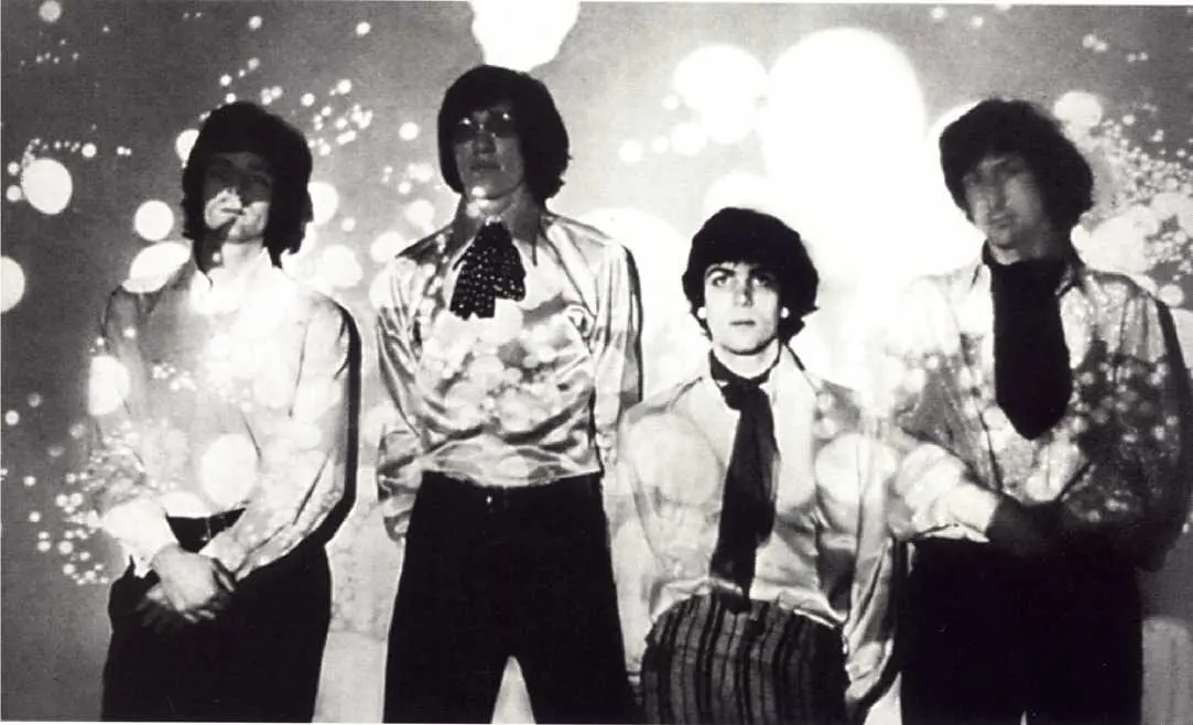 Световое шоу The Pink Floyd с демонстрацией психоделических слайдов в клубе - фото 8
