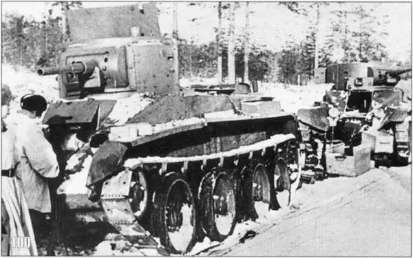 99 100 Танки БТ5 и БТ7 брошенные на месте разгрома мастей 34й - фото 127