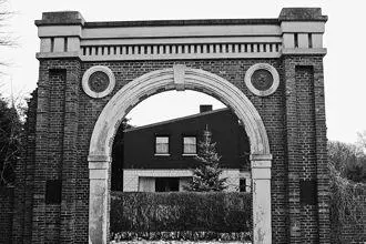 In Vechelde all that remains of the Büssing factory for making truck axles is - фото 14