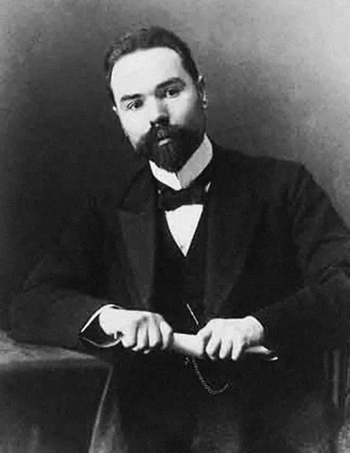 Валерий Брюсов 1900е гг Брюсов научил русских поэтов уважать тему как - фото 30