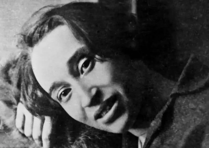 Надежда Мандельштам 1923 г Я радуюсь и Бога благодарю за то что он дал мне - фото 41