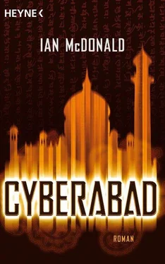 Ian McDonald Cyberabad обложка книги