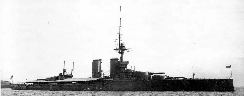 Линейный корабль Аякс в 191314 гг Аякс входит в Гранд Харбор Мальта - фото 155
