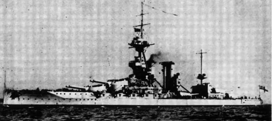 Линейный корабль Айрон Дюк в 1929 г Линейный корабль Айрон Дюк в - фото 171