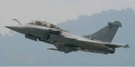 До сих пор истребители Rafale поставлялись только ВВС и ВМС Франции Наконец в - фото 66