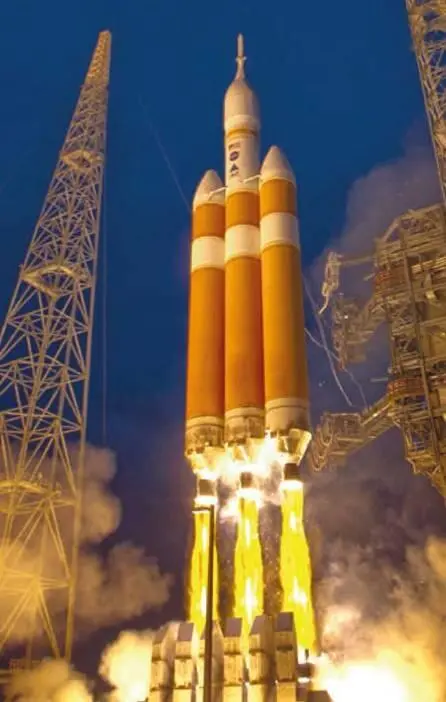 Старт ракетыносителя Delta 4 Heavy с прототипом космического корабля Orion 5 - фото 74
