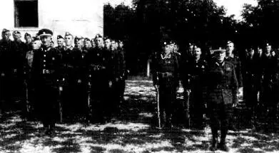 Смотр 5й сотни 4го полка Русской охранной группы Белград Август 1942 г - фото 21