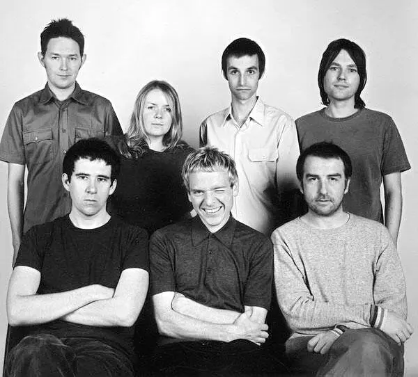 Belle Sebastian Есть такая дико популярная мелкобуржуазная группа Бэль и - фото 341