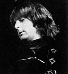 Роджер МакГуин Первой же песней записанной Byrds была переработка песни - фото 429