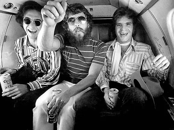 Creedence Clearwater Revival Поначалу собранные разбитным канадским бонвиваном - фото 472