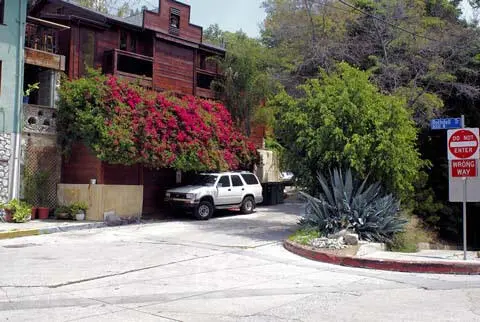 Ротдел трейл в Лорел каньоне где якобы жил Джим Моррисон некоторое время в - фото 120