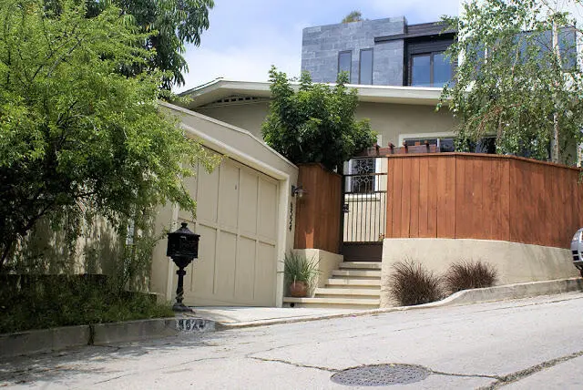 Ридпат 8524 в Лорел каньоне как он выглядит сегодня Этот дом на Ридпат 8524 - фото 152