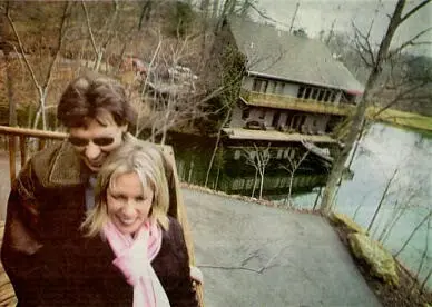 Mynahиты Нил Янг и Брюс Палмер вскоре услышали зов и отъехали из города для - фото 222