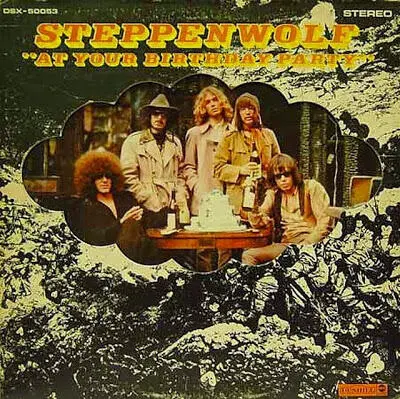 В марте 1969 года Steppenwolf выпустили свой третий альбом На твоём дне - фото 224