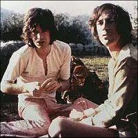 Мик Джаггер и Дональд Кэммелл Для записи саундтрека для фильма пригласили - фото 82